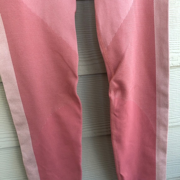Lululemon Ebb to Train pink Tights Leggings Size 4 NEW - Picture 4 of 7
